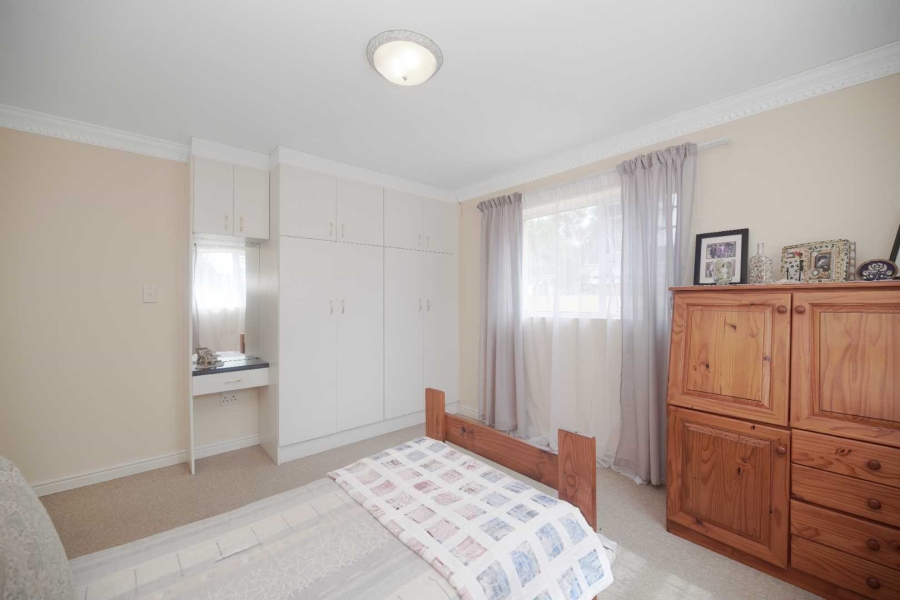 4 Bedroom Property for Sale in Pearly Beach Western Cape